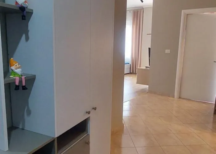 公寓 Lu-er Center 地拉那